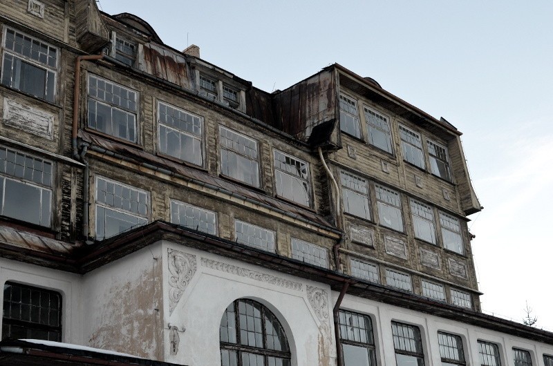 Opuszczony hotel Sanssouci w Karpaczu (ZDJĘCIA)