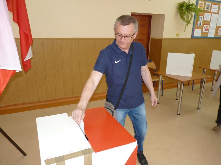 Wybory prezydenckie 2015 w Radomsku: Obwodowa Komisja...
