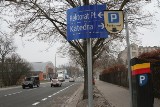 Coraz więcej mandatów za parkowanie w Łodzi bez opłaty w parkomacie