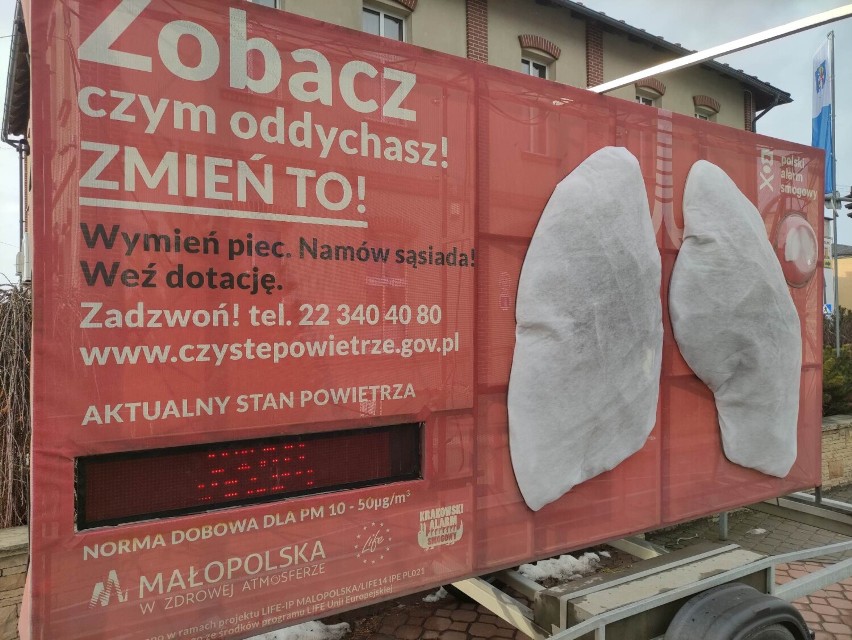Mobilne płuca w Chełmcu. Przez dwa tygodnie będą mierzyć poziom zanieczyszczenia powietrza