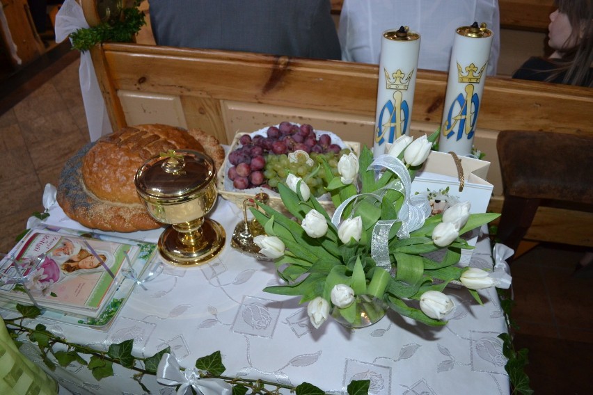 Komunia św. w kościele p.w. Najświętszej Marii Panny Królowej Polski w Lęborku ZDJĘCIA