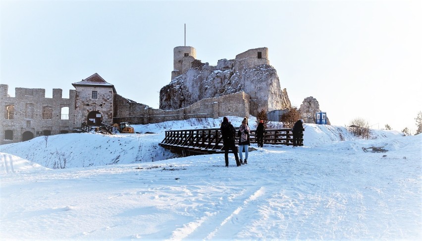 Zima to dobry czas na odwiedzenie jednego z zamku na terenie...