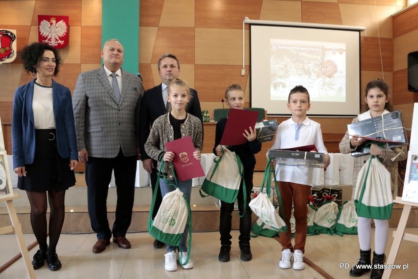 Staszowskie Ekokonkursy rozstrzygnięte. Wręczono atrakcyjne nagrody