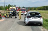 Wypadek motocyklisty na drodze pod Tarnowem. Kierowca jednośladu został ranny