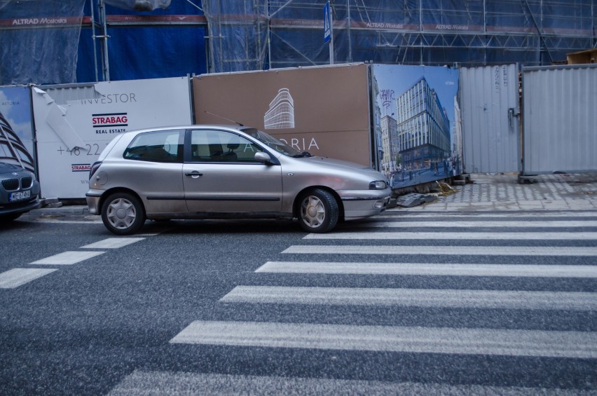 Straż Miejska i ZDM będą wspólnie kontrolować parkowanie na...