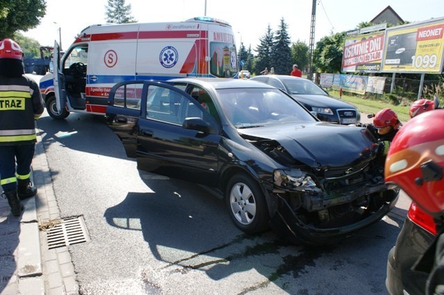 Wypadek w Krotoszynie na ul. Ostrowskiej - w autach było dziecko i niemowlę ZDJECIA