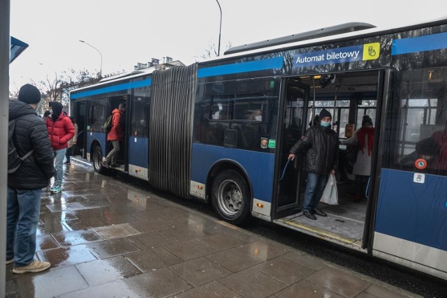 Uruchomienie nowych linii to efekt współpracy między Krakowem a gminą Zabierzów