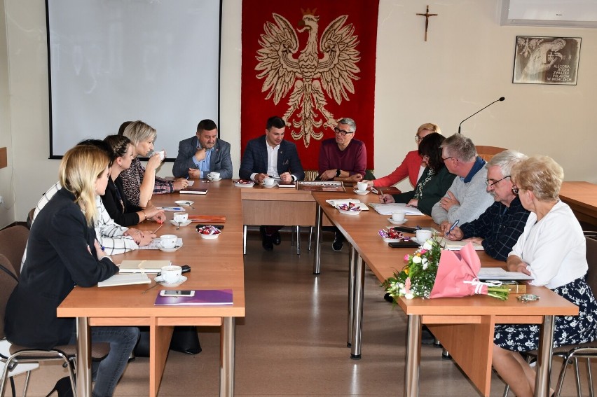 Obchody 100-lecia Związku Polaków w Niemczech z udziałem marszałków czterech województw.