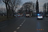 Dwie dwudziestolatki wpadły pod autobus w Będzinie przy ulicy Kościuszki