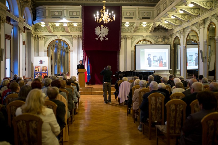 Inauguracja roku Tarnowskiego Uniwersytetu Trzeciego Wieku [ZDJĘCIA]