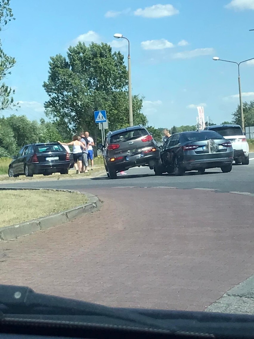 Do wypadku w Radomiu doszło na rondzie kieleckim.