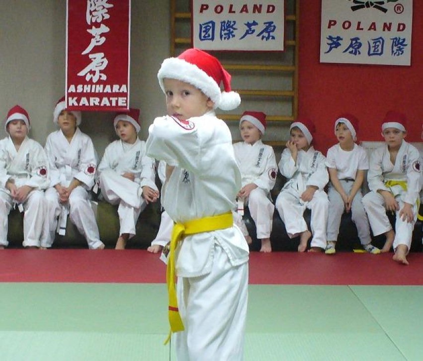 VIII Mikołajkowy Turniej Ashihara Karate w Darłowie [ZDJĘCIA]