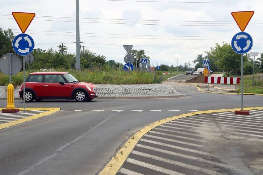 Przebudowa ulicy Sikorskiego w Legnicy [ZDJĘCIA]