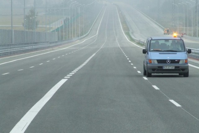 -&nbsp;Nie mamy informacji o dodatkowych środkach na S7 - taką ...