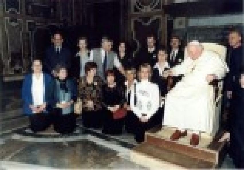 Kanonizacja Jana Pawła II. Dotknęli świętego...