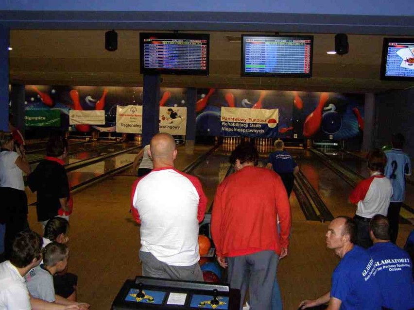 W Rudzie Śląskiej odbył się XIII Regionalny Turniej Bowlingowy Olimpiad Specjalnych