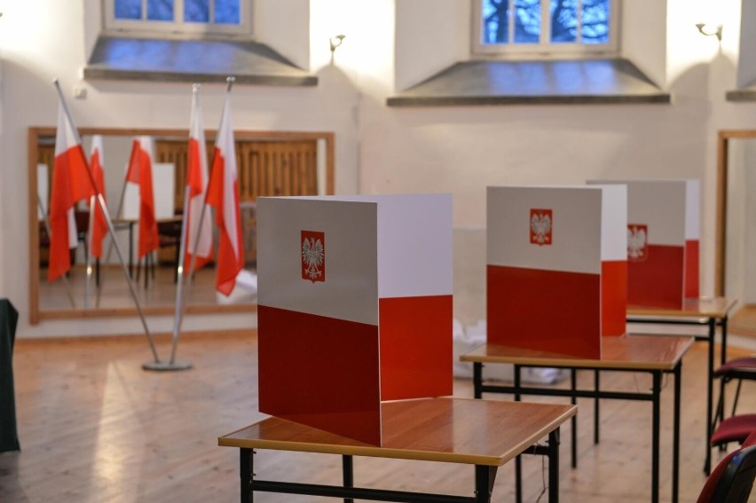 Wybory parlamentarne odbędą się 15 października 2023 roku.