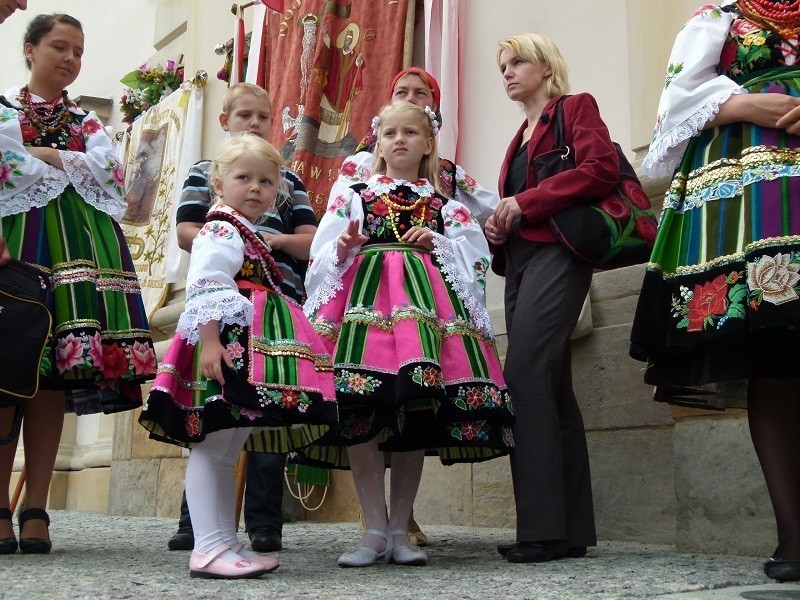 Barwne Boże Ciało w Łowiczu (Zdjęcia)