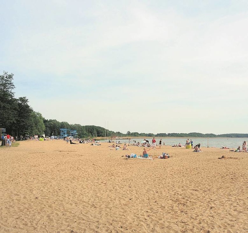 Pierwsi plażowicze pojawili się na nadmiedwiańskiej...