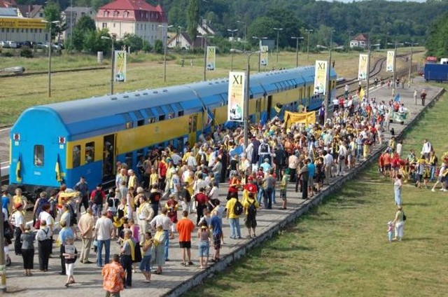 Przepis dotyczy pociągów międzynarodowych kursujących do krajów UE, a w kraju pociągów kategorii: Express, Express Intercity, Eurocity, Euronight.