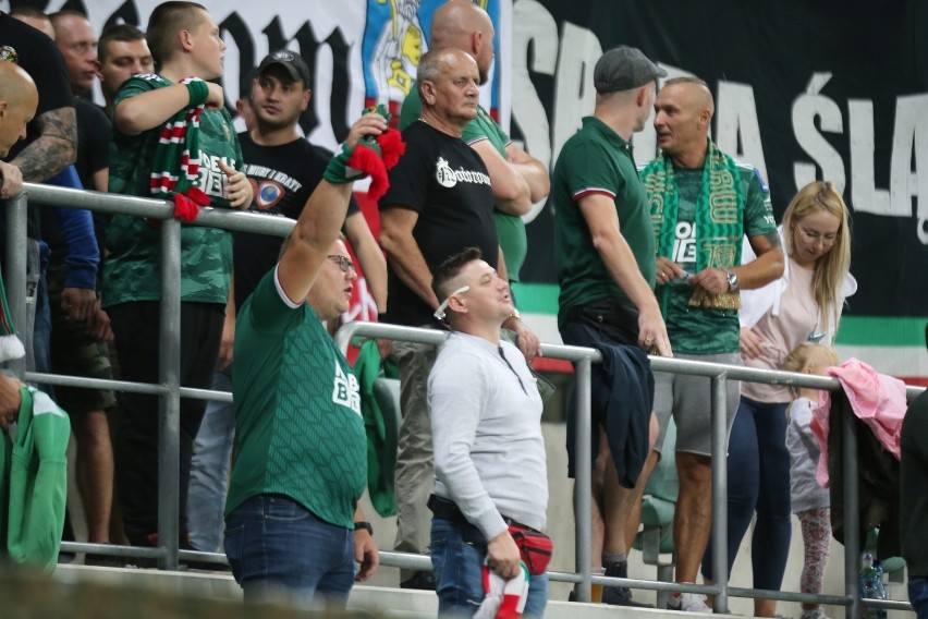 Znajdź się na zdjęciach z meczu Śląsk Wrocław - Lech Poznań (FOTKI KIBICÓW)