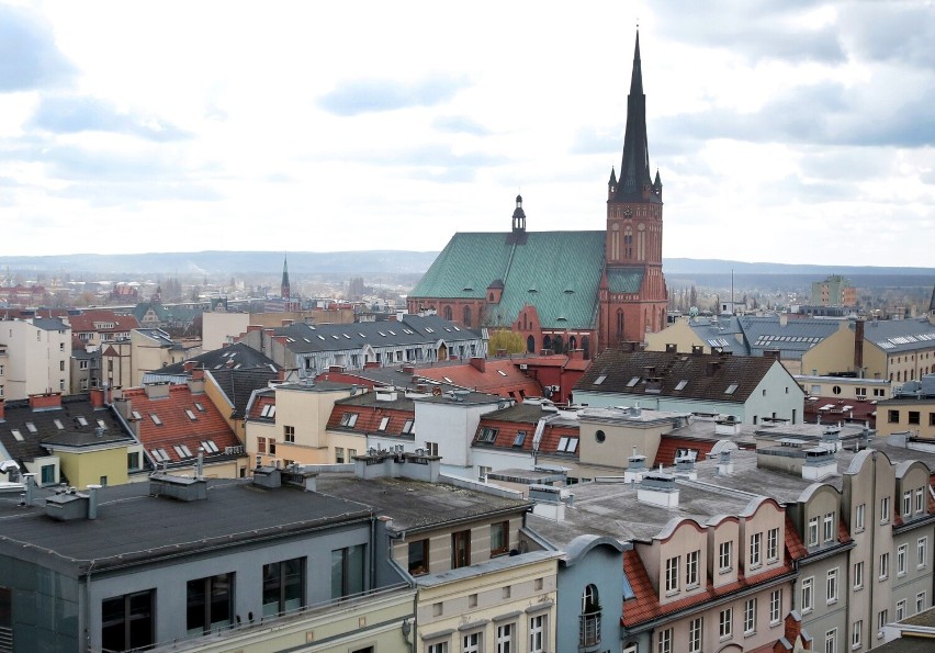 Ulicami Szczecina przejdą procesje. Utrudnienia w ruchu w piątek i niedzielę