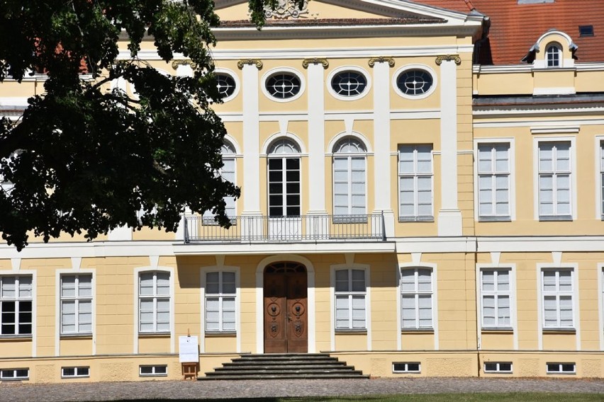 Atrakcje turystyczne Wielkopolski - pałac w Rogalinie
