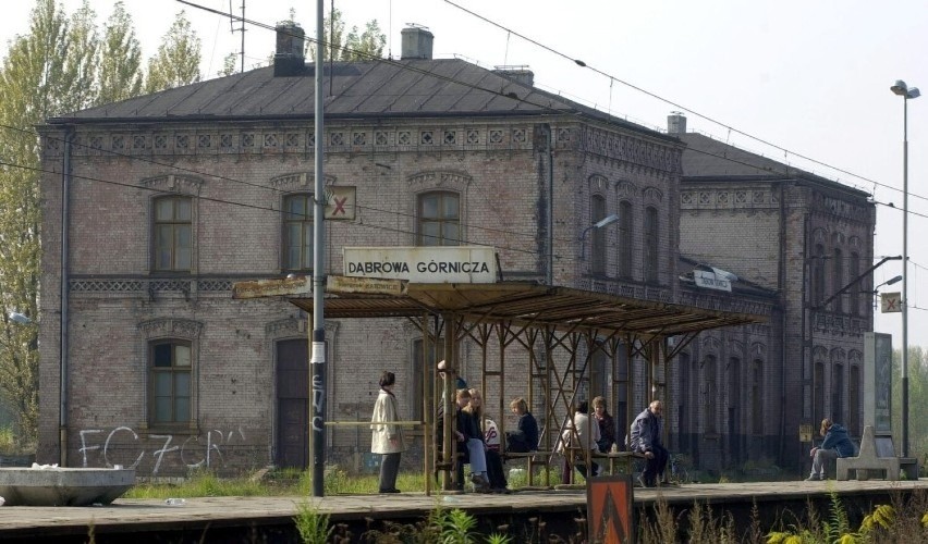Dąbrowa Górnicza ponad 20 lat temu. Niszczejący dworzec...