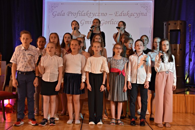 Gmina Gorlice, VII Gala Profilaktyczno- Edukacyjna odbyła się w Szkole Podstawowej im. Juliusza Słowackiego w Bystrej