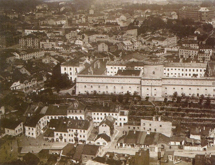 Muzeum Narodowe w Lublinie. Jak zmieniał się Zamek Lubelski w pierwszej połowie XX wieku? Te zdjęcia robią wrażenie