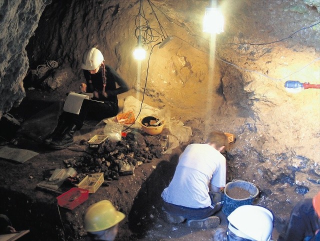 Archeolodzy wykopali w jaskini Biśnik ślady obecności człowieka sprzed pół miliona lat