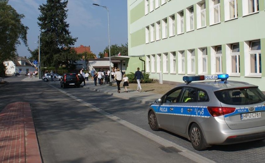 Wągrowieccy policjanci patrolują tereny wokół szkół 