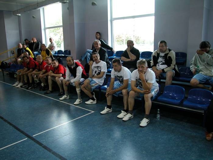 Klub Wzajemnej Pomocy &quot;Szansa&quot; Radomsko zorganizował I Otwarty Halowy Turniej Piłki Siatkowej