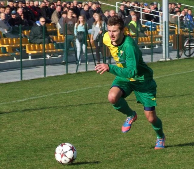 Gol Seweryna Jaromina zapewnił Brzezinie Osiek remis w Łękach z miejscową Sołą 1:1.