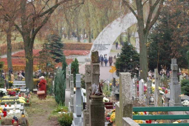 Szczecinecki cmentarz - zdjęcie poglądowe