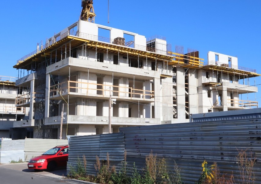 Trwa budowa miniosiedla mieszkaniowego „Apartamenty Nowe Borki” przy ulicy Stasieckiego w Radomiu