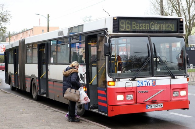 Dziś linia nr 96 jeździ z osiedla Kasztanowego na Basen Górniczy. Czy zniknie? O to pyta Zarząd Dróg i Transportu Miejskiego