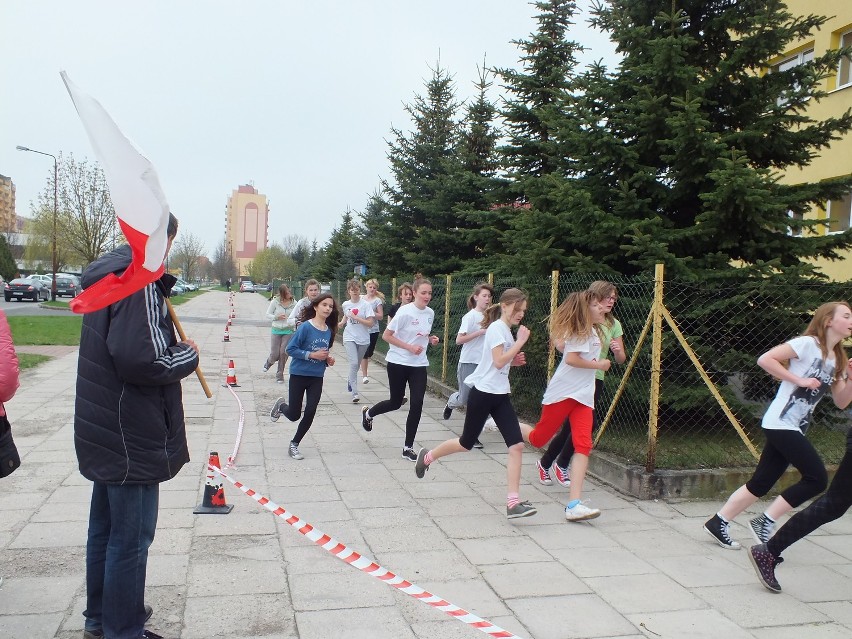 Około 150 gimnazjalistów biegiem uczciło Konstytucję 3 Maja