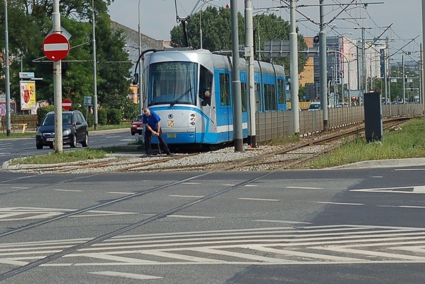 Wrocław: Nie działa zwrotnica na trasie Tramwaju Plus