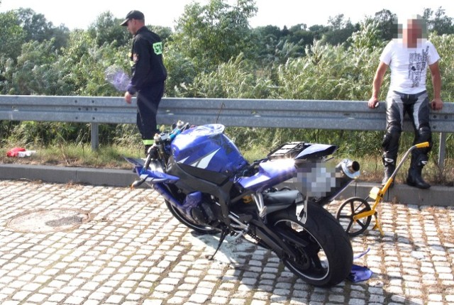 Ranna kobieta w wypadku na obwodnicy w Sławnie trafiła do szpitala