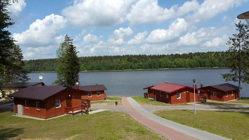 Leśny Zakątek - ośrodek wypoczynkowy i kilkadziesiąt domków nad jeziorem w Gołdapi na sprzedaż  [12.01.2021]
