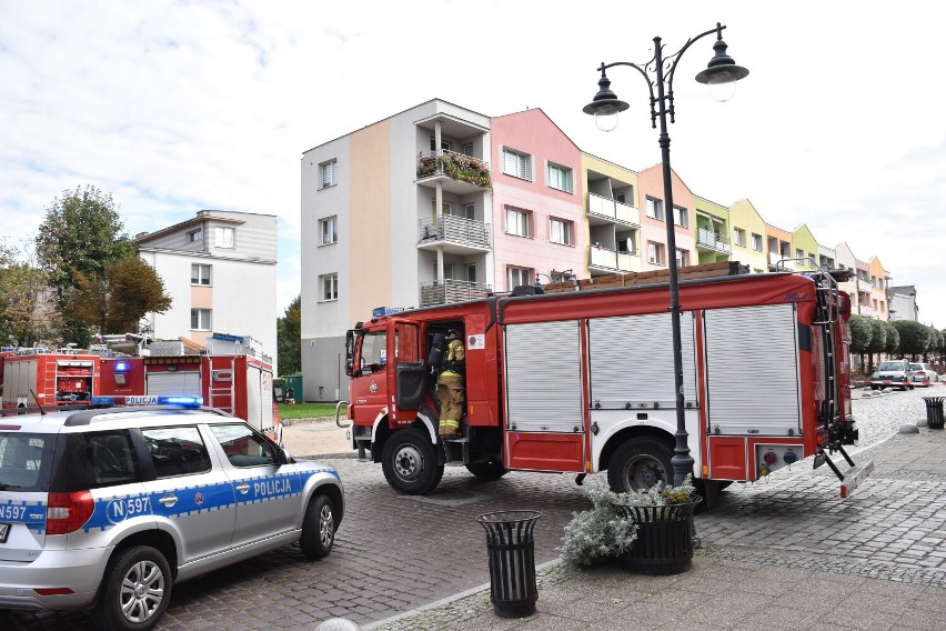 Malbork. Ewakuacje przy ul. Kościuszki i Grunwaldzkiej. Gaz w banku i podpalenie w kamienicy