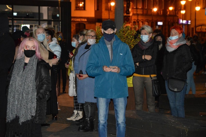 Policja sprawdza czy podczas protestów nie doszło do naruszenia przepisów o zgromadzeniach