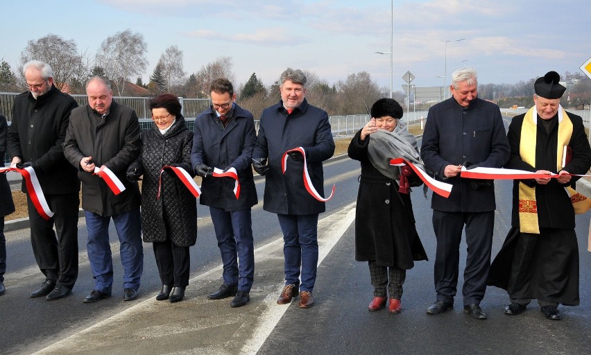 Odcinek drogi za 24 mln zł ma 1400 metrów. By mógł powstać,...