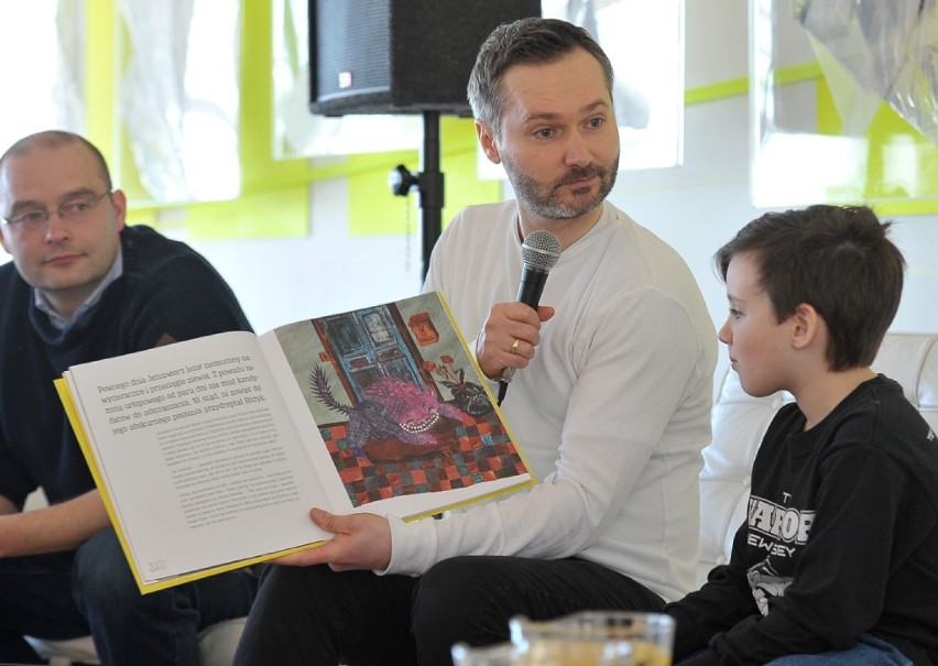 Jarosław Wałęsa wziął udział w akcji "Czytam Dzieciom"