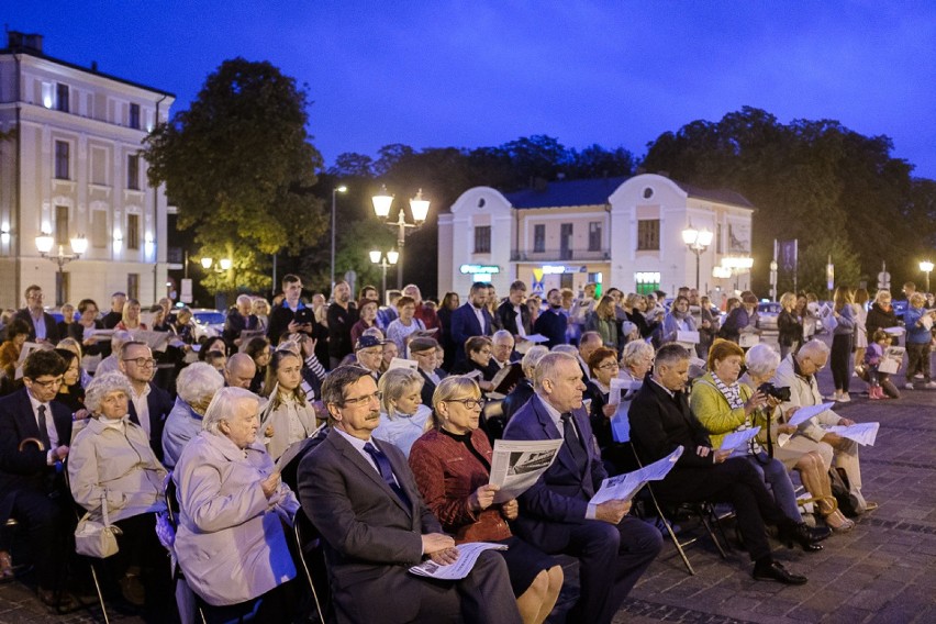 Szepty Tarnowa. O historiach (nie)zapomnianych [ZDJĘCIA]