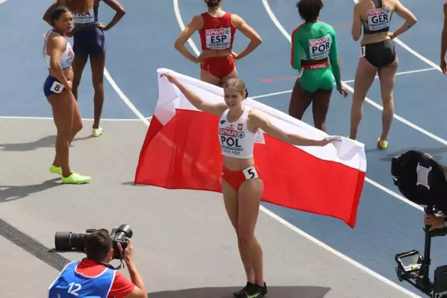 W drugim dniu Drużynowych Mistrzostw Europy na Stadionie Śląskim nie brakowało emocji.

Zobacz kolejne zdjęcia. Przesuwaj zdjęcia w prawo - naciśnij strzałkę lub przycisk NASTĘPNE