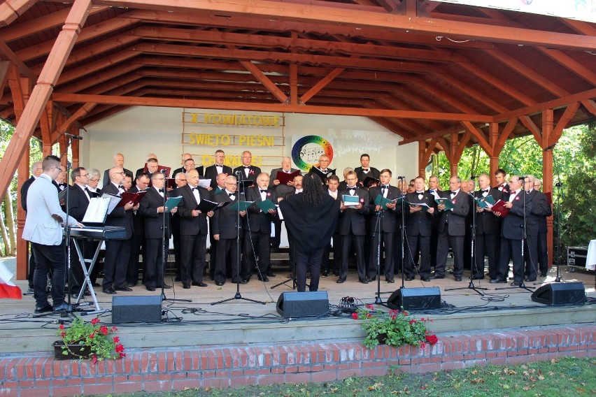 Powiatowe Święto Pieśni Chóralnej w Zakrzewie po raz 10. [FOTO, WIDEO]