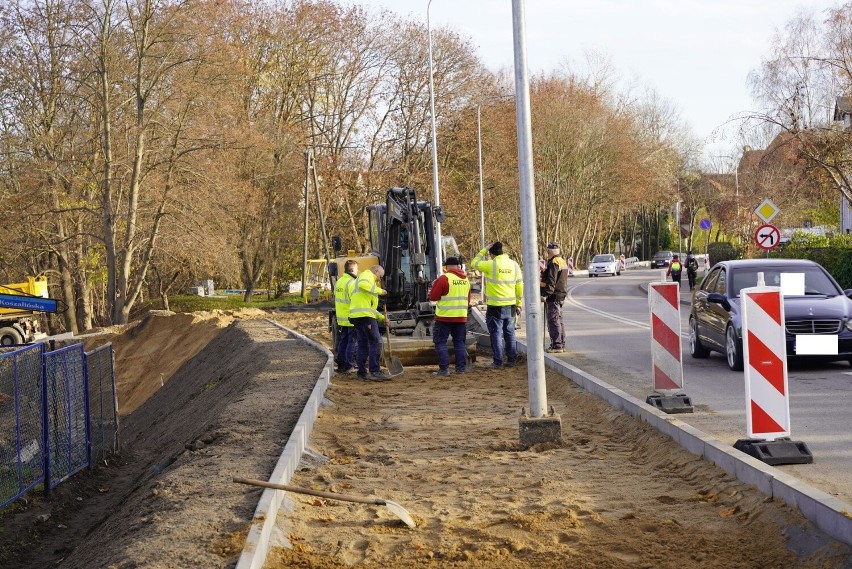 Trwa przebudowa skrzyżowania ul. Koszalińskiej i Ogrodowej w...