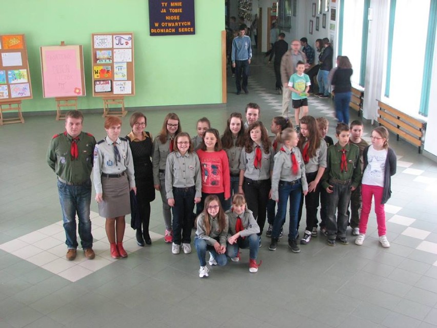 Wałbrzyscy harcerze odwiedzili szkoły